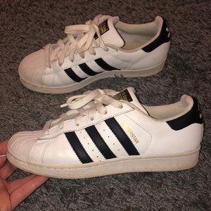Adidas Superstar Sneakers